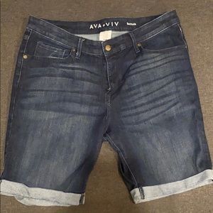 Ava and viv Bermuda shorts